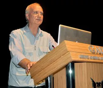 GAÜ Mimarlik Fakültesi Cuma Seminerlerine Devam Ediyor