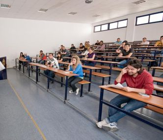 girne amerikan universitesi