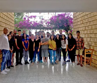 GAÜ İLETİŞİM FAKÜLTESİ ÖĞRENCİLERİNDEN GİRNE SOS GENÇLİK EVİNE ANLAMLI ZİYARET