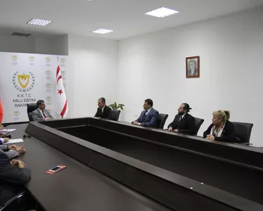 girne amerikan universitesi