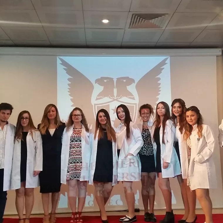 GAU Eczacilik Fakultesi Ezacilar Gununu Etkinliklerle Kutladi