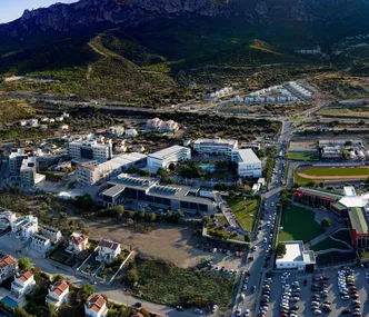 GAÜ’den Girne bölgesi öğrencilerine ücretsiz yemek