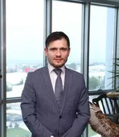 Dr. Ali Cengiz