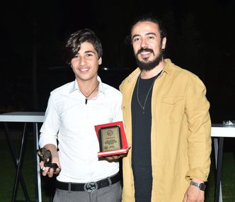 AMERİKAN KOLEJİ ÖĞRENCİSİ BAŞARILARA DOYMUYOR